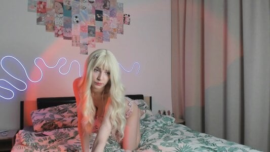 Emily_and_Ilumi Cute Pic 6