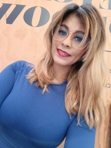 Sharlott_3 hy guys Billede 3