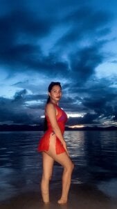 BrendaMore At the beach Photo 4