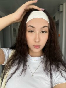 AvrilLatam Sporty Vibes 🎧🔥 Pic 4