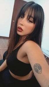 SopphieBloom more than me Pic 3