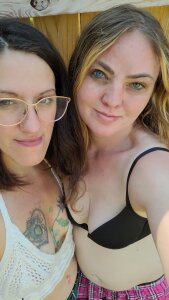 lovely_lola1111 Nikki and me Pic 3