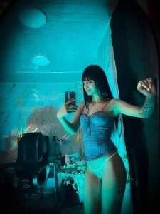 kylie_seex femininity and tenderness in a single photo 🥰🥺🔥 Hình