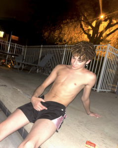 JULIANRAY Public Pic 3