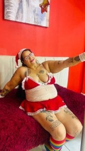 laura_riley Merry christmas🎄❤️ Pic 3