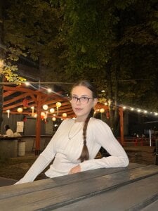 JanelleCourville: Public ( фото)