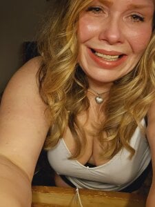 Cockfiend1 Public Pic 5