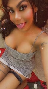 sweet_brunettex_lovingyou Public Pic 5