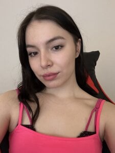 RoseBIeuCute girl in a cute skirt照片