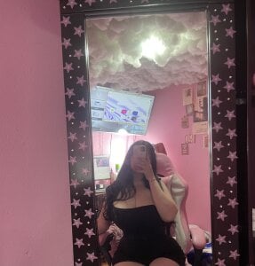 angie_lynn77 Public Pic 7