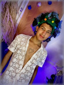 spicy_adonhis Christmas has arrived Pic 2