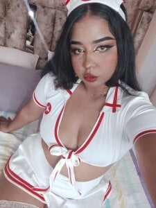 Isabella_Belmont Public Pic