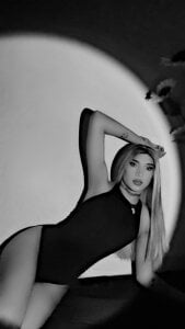 Queens-of-Sin Skarlet 圖片 2