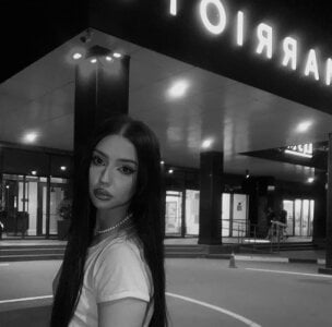 RuthGarner Public Pic