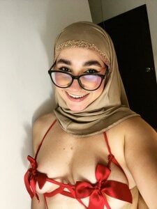 Ayha_khalaf cute face🥵  2. fénykép