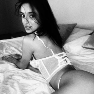 AdoraCortes Let's make sure that this night will remain in the memory forever Pic 4