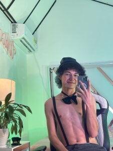 thanier_18 san patricio ☘️🪙💵 صورة واحدة|thanier_18 san patricio ☘️🪙💵 صورتان|thanier_18 san patricio ☘️🪙💵  صور|thanier_18 san patricio ☘️🪙💵  صورة