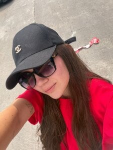 EmmaJhoons Public Pic 7