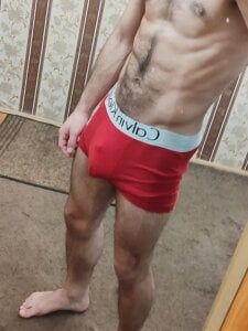 OagaNWert Красный мальчик Pic 9