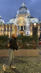 Ash_20_ Public Pic 2