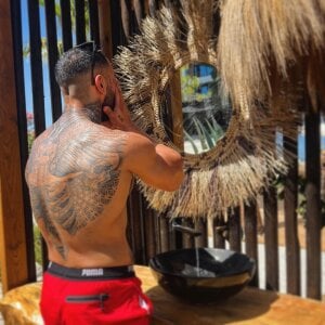 Barcelona, Dubai, Napales, Pompeii, Rome, Corfu, Turkey, Thassos , Budapest, Jordan ,Albany, de MasculineGuy99  6 photos