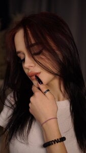 IeshaOsorio Public Poză