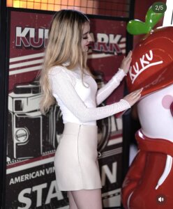 AlessandraPatel Public Pic 2