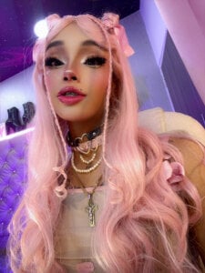 xlionsmithx 💄 makeup doll Pic