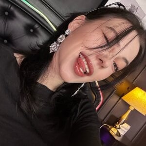 SylviaHunter my streaming vibe Pic 4