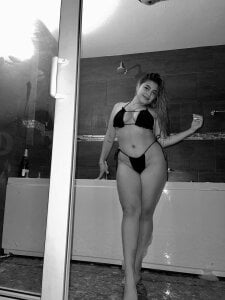 taylor_smiith1 Public Pic 2