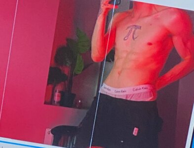 Nick_Phillip body Pic