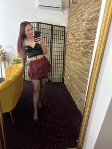 Cherry_Charmxxx Public  3টি ছবি