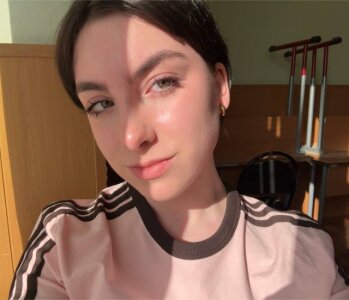 KareyHamad's XXX Nude Photo 1