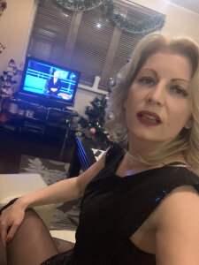 hothot2345 Public Pic 7