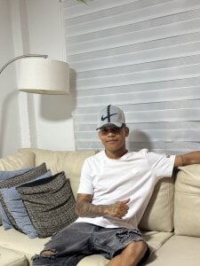 emanuel_23cm Public Foto 2