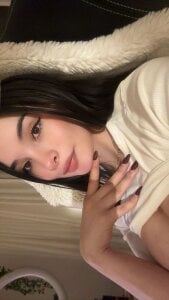 Just__dani face uwu 💕 Bilde