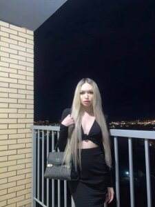 EasterEliot Public Pic