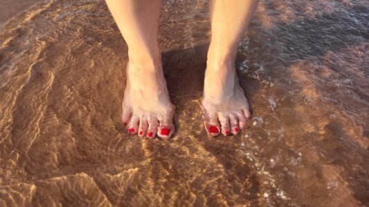 Celaena Celaena 👑 Pic 6