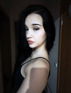 RoxannRunk beauty in every frame💕 slika