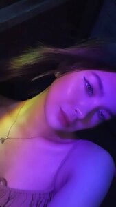 LilianBlevans Public Pic 2