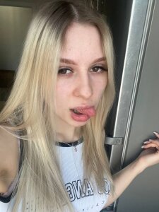 MonaChasey like like like <3 Pic 8