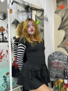 Eilish_hall SWEET OR TRICK 😈 Pic 3