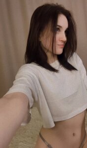 AundreaMarsell White moment 🕊️🌸 Pic 4