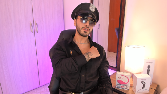 Eros Cop to your order! de ItsMeEros Fotos 6