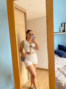 Rose_Bleir Public зображення