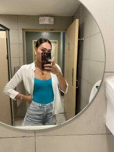 furbbygwapa mirror shot Pic