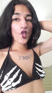 Evil_Queen13 casual pics! Pic