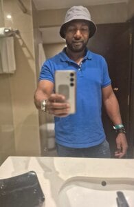 JulianK3 Casually dressed Pic 5