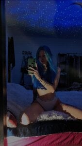 Mia420- Public Pic 3