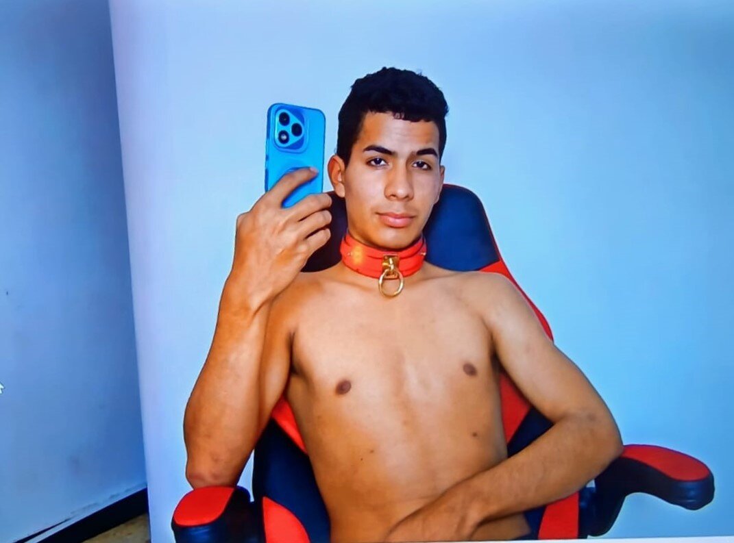 Noah_Greenharttさんのトレンドな 8816枚の写真